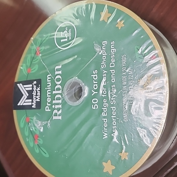 Members Mark, Premium Ribbon. 50 Yards, 1.5 Inch. Black and Gold Ribbon, NWT. - Picture 5 of 5